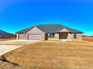 2501 Gallant Fox Ter, Guthrie, OK 73044