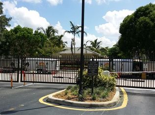2464 Cordoba Bnd, Weston, FL 33327