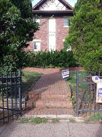 1st image of 1514 Lee St E APT C