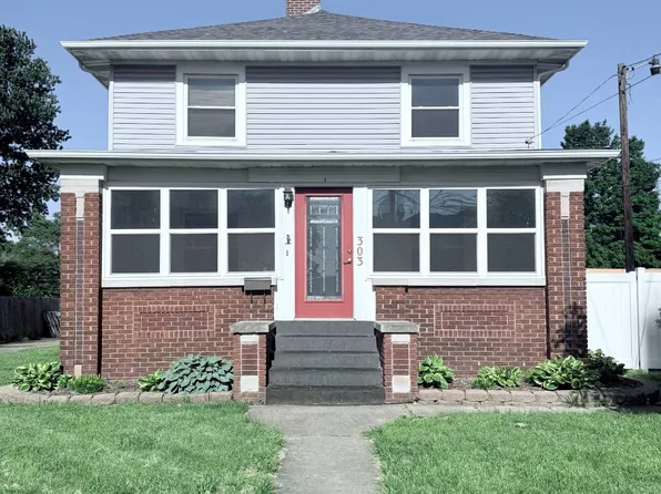303 S Franklin St, Robinson, IL 62454