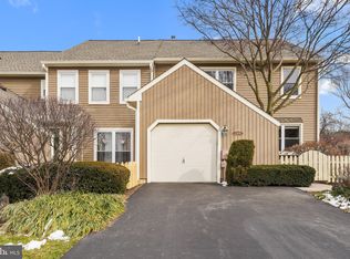 208 Wildflower Cir, Yardley, PA 19067