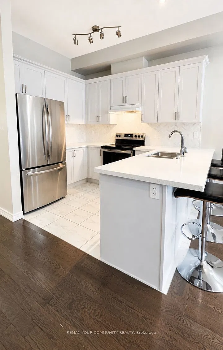 4 bed, $3,600 — Photo 3