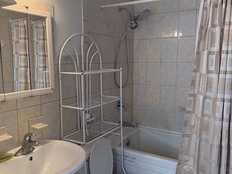 2645 W Haddon Ave #3 — Photo 11