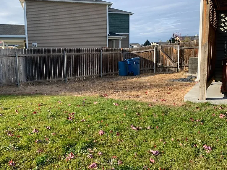 139 E Willow Creek Dr — Photo 24