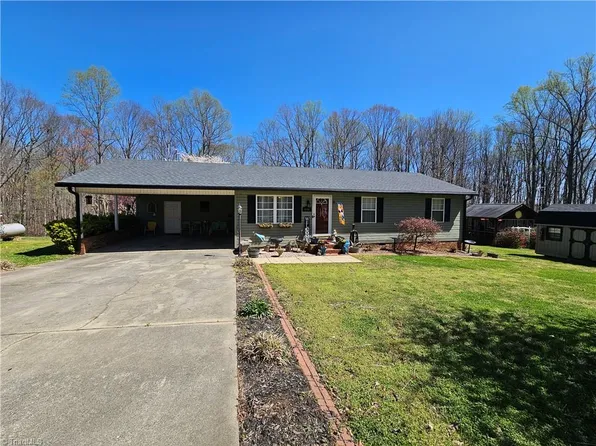 4046 Granby St, Winston Salem, NC 27101