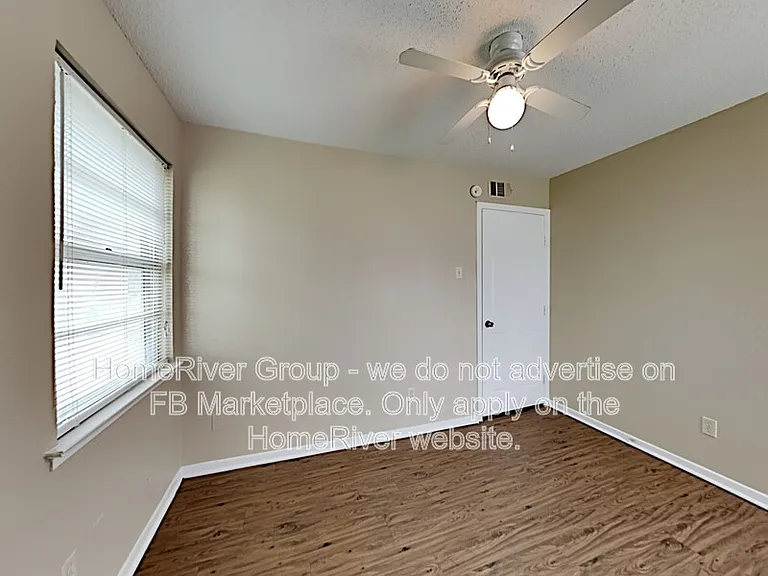 4345 Chestnut Dr — Photo 16