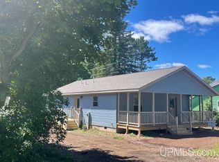820 E Empire St, Ishpeming, MI 49849