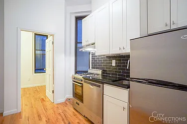 Rented by City Connections Realty