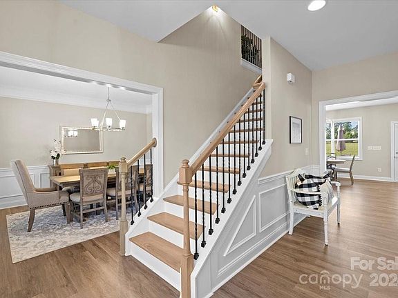 4th image of 8618 Auburn Whisper Ln