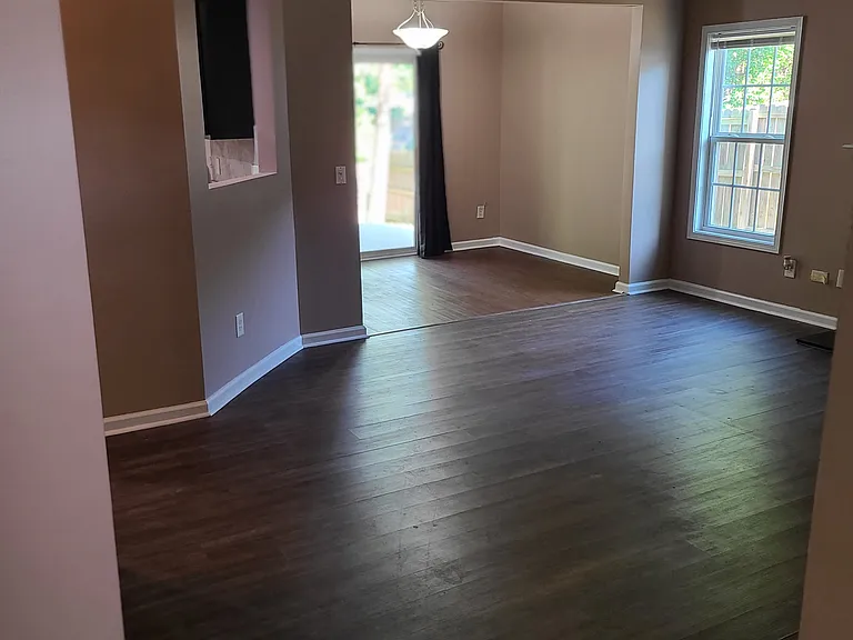 6835 Bone Creek Dr — Photo 7