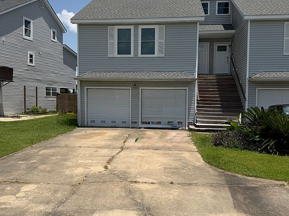 2nd image of 112 Northshore Cir #A