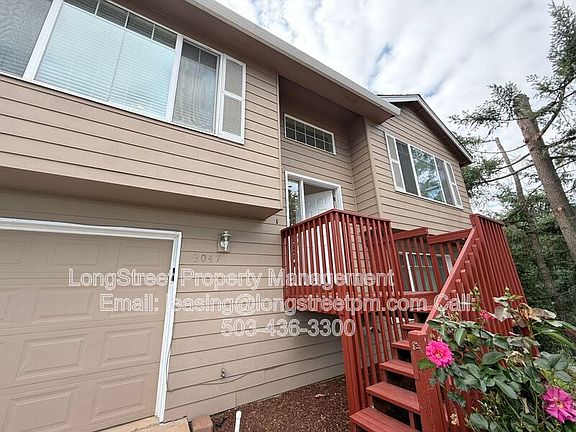 2nd image of 3047 Wallace Rd NW