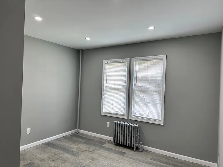 262 Montclair Ave #1 — Photo 4