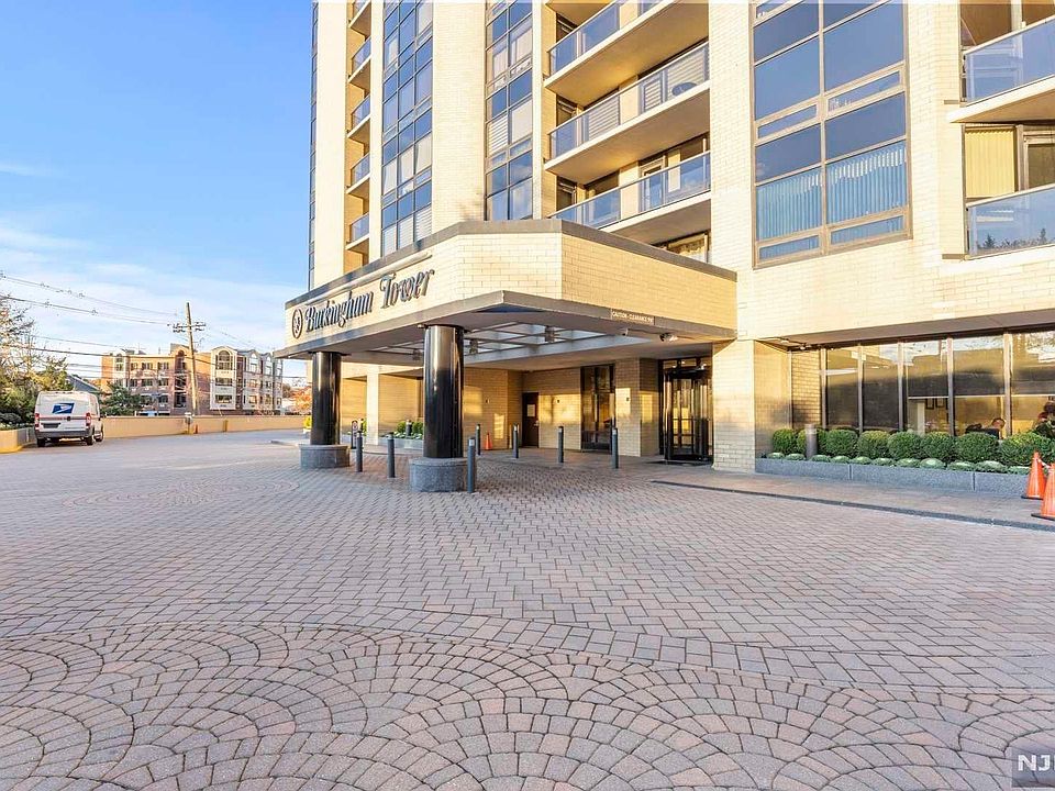 1st image of 800 Palisade Ave APT 1102