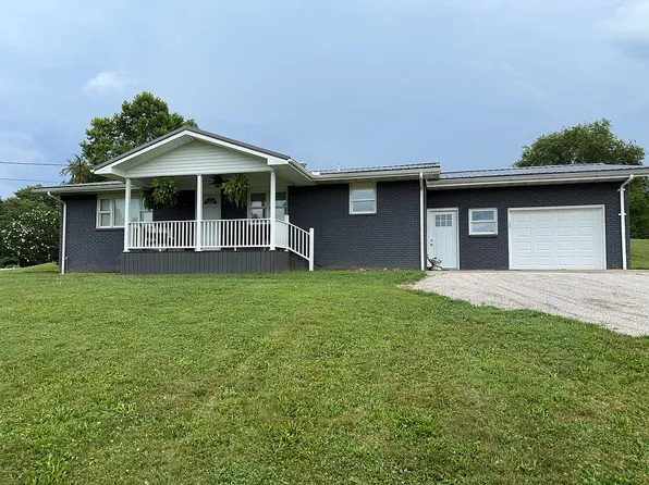 37 Lubeck Rd, Parkersburg, WV 26101