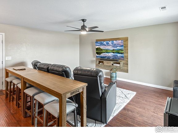 4th image of 3131 Cody Ave