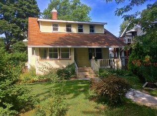 2812 Enoch Ave, Zion, IL