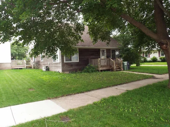 912 5th Ave, Sibley, IA 51249