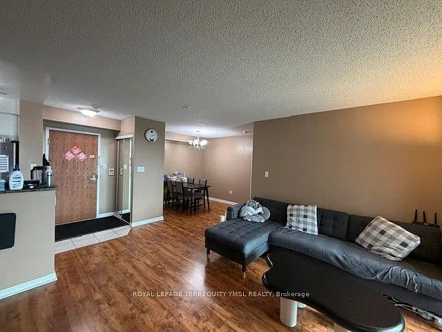 23 Lorraine Dr #1809 — Photo 10