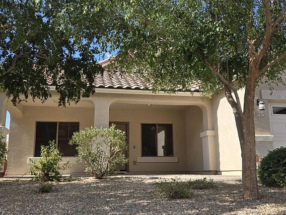 3rd image of 16767 W RIO VISTA Lane
