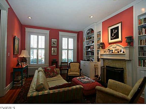 5th image of 2411 Grove Ave