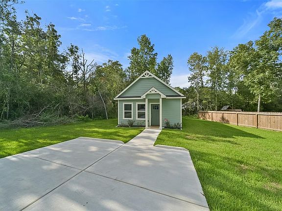 3rd image of 14862 Burnett Lane