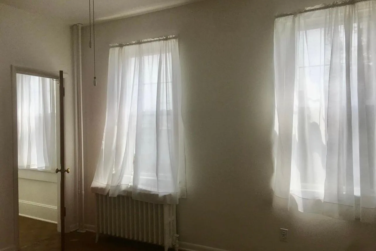 3 bed, 1200 sqft, $1,550 — Photo 3