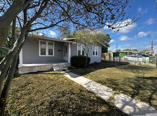 520 W Pyron Ave, San Antonio, TX 78214