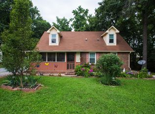 123 Mossland Dr, Clarksville, TN 37042