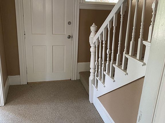 2nd image of 26-28 Nason St #2