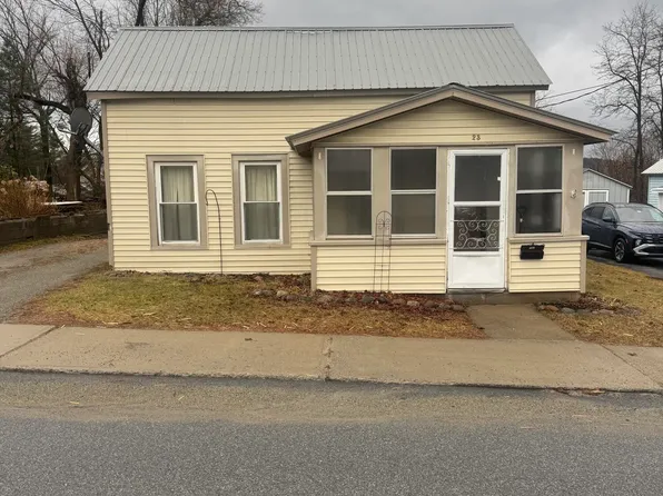 23 Burdick Avenue, Warrensburg, NY 12885