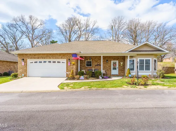 2118 Zion Dr, Sevierville, TN 37862