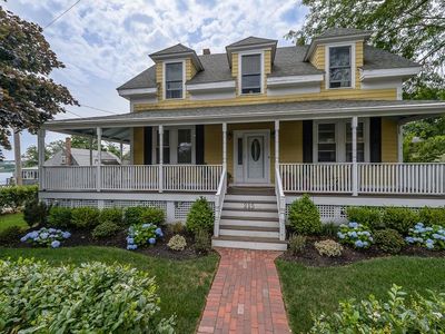 215 Atlantic Ave, Hull, MA, 02045