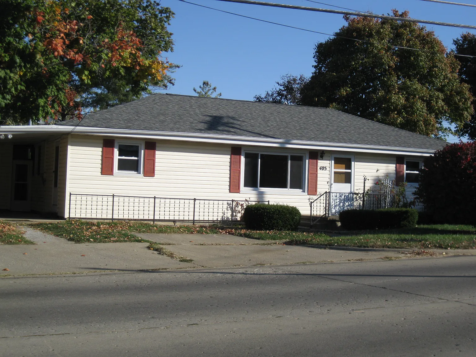 405 W Polk Ave photo 1