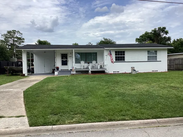 2053 Ronald Ln, Jacksonville, FL 32216