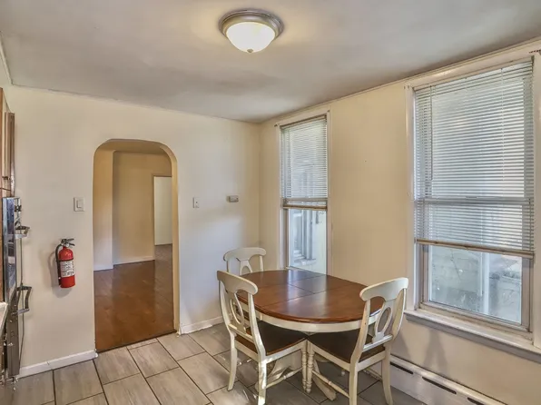 911 17th Street image 10 of 16