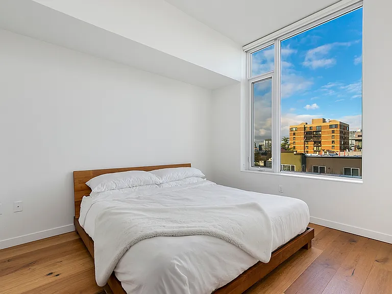 1321 Seneca St #506 — Photo 6