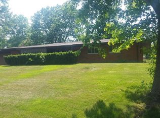 2327 Ivy Crest Dr, Bellbrook, OH