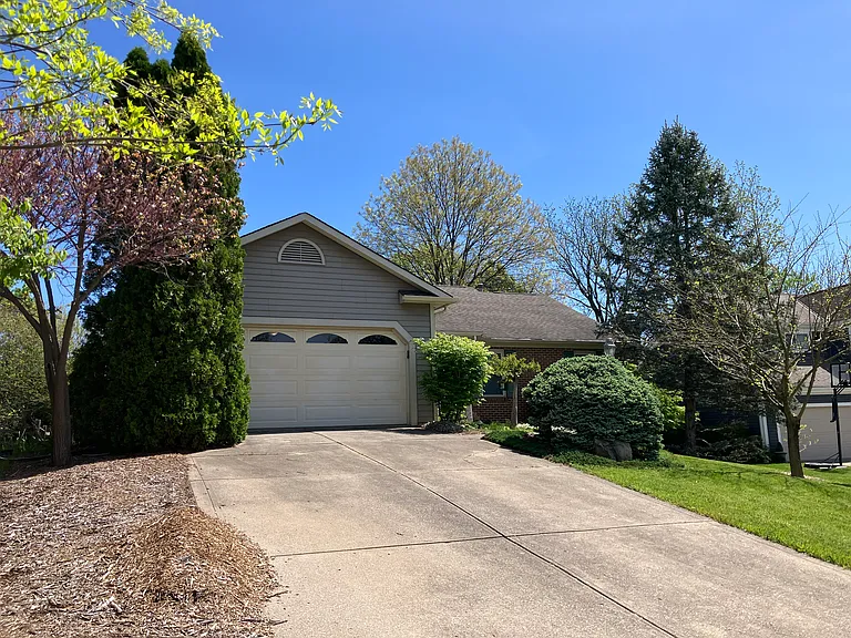 6400 Belmont Park Ct — Photo 56
