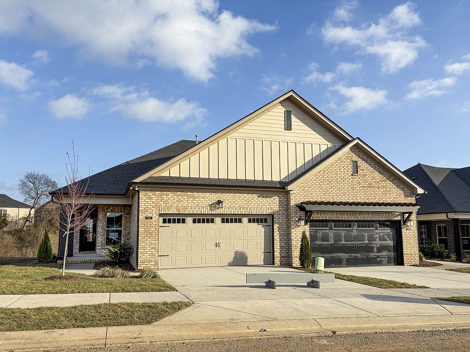 1st image of 2017 Horseshoe Cir Lot 221