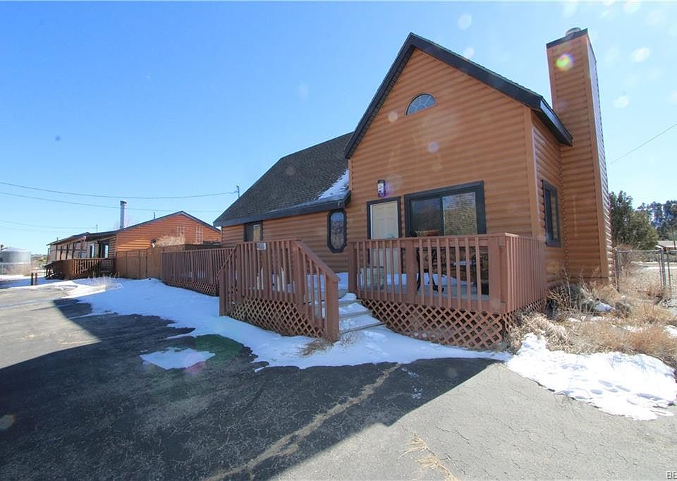 1st image of 46555 Merrick Dr