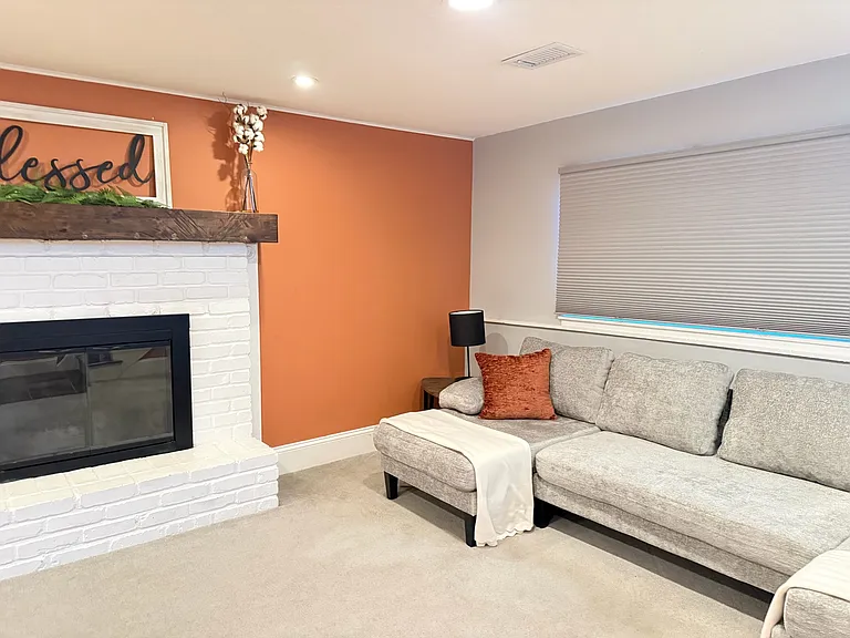 3533 S Debra St — Photo 4