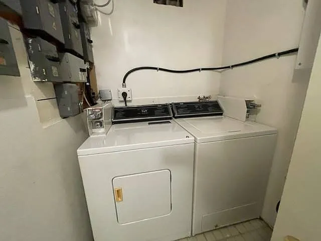 142 4th Ave #1B — Photo 7