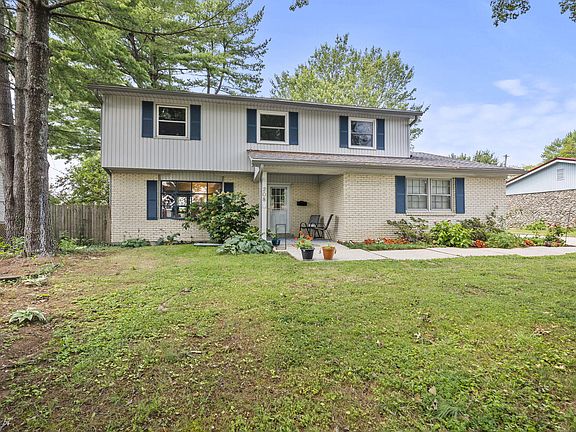 2nd image of 208 Tinderwood Dr