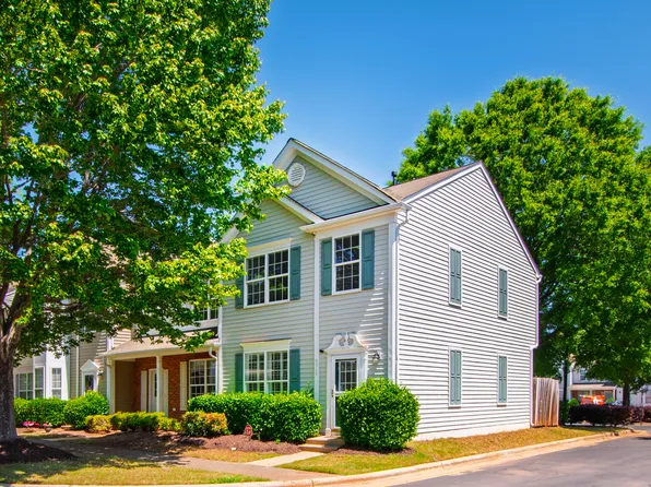 8510 Silhouette Pl, Raleigh, NC 27613