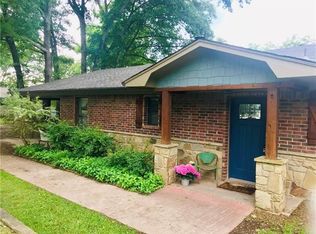 1814 Beavers Point Cir, Bonham, TX 75418