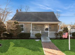 16 William Ave, Central Islip, NY 11722