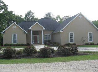 101 Glory Ln, Dothan, AL 36301