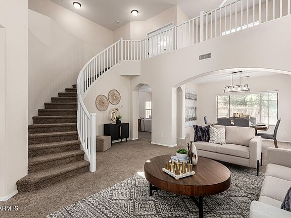 4th image of 992 E SOURWOOD Drive