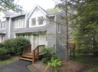 1821 Eagles Ridge Ct, Hidden Valley, PA 15502